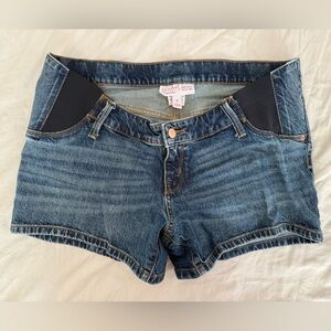 Women's Under the Belly Denim Maternity Short